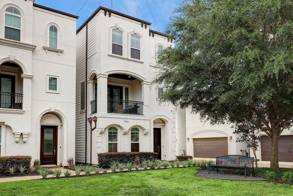 2724 Freund Street, Houston