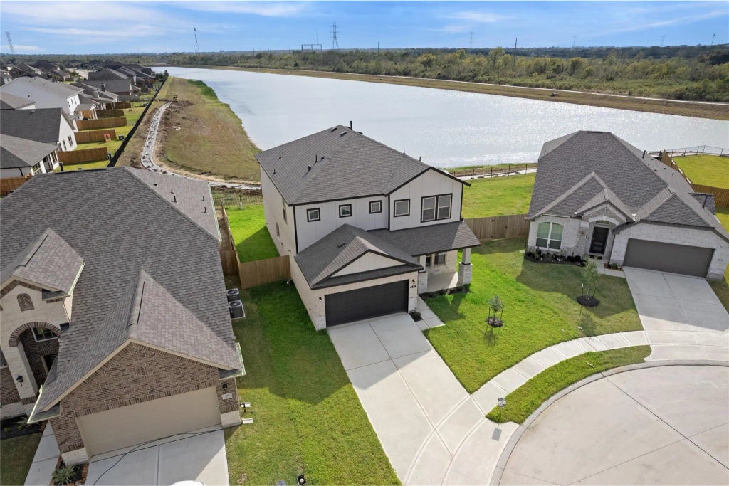 431 Kendall Crest Drive, Alvin