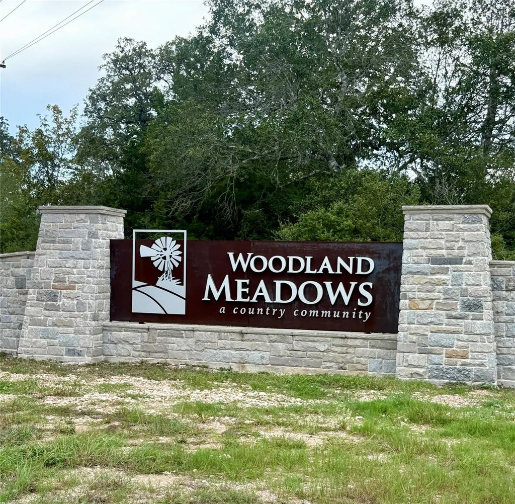 149 Woodland Meadows Lane, La Grange