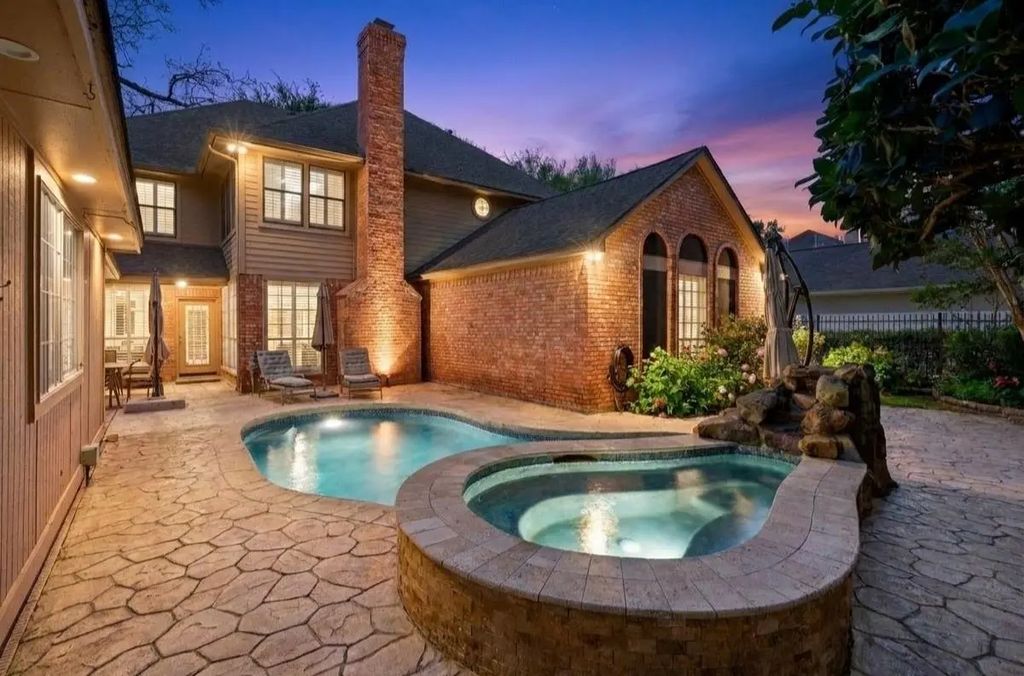 4519 Castlewood Street, Sugar Land