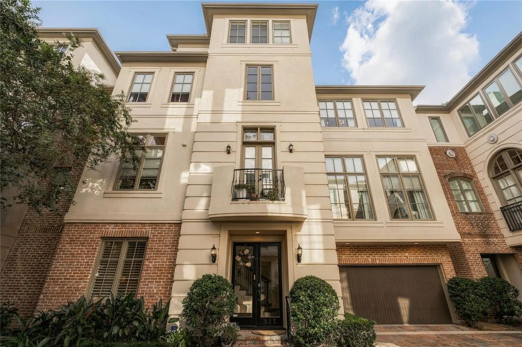 523 Lovett Boulevard, Houston