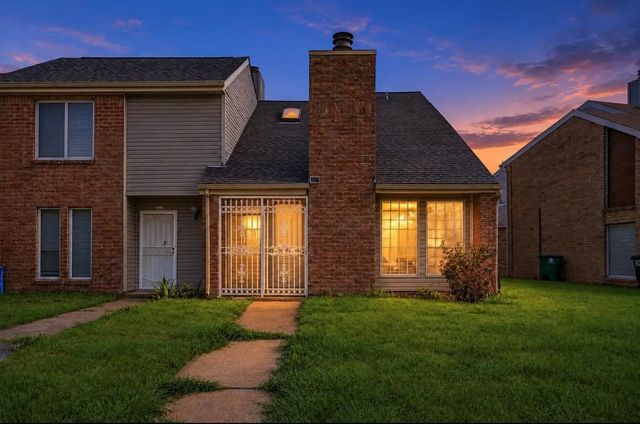 10918 Village Bend Lane 918, Houston