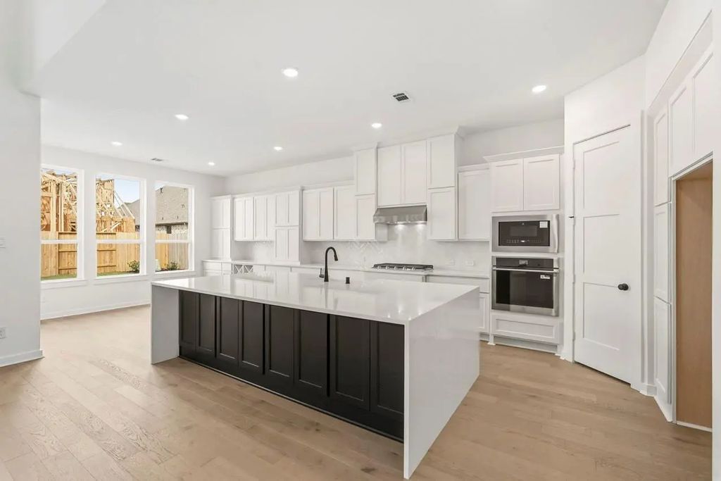 8919 Blue Grotto Lane, Manvel