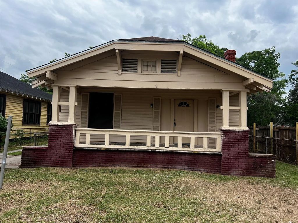 2394 Avenue A, Beaumont