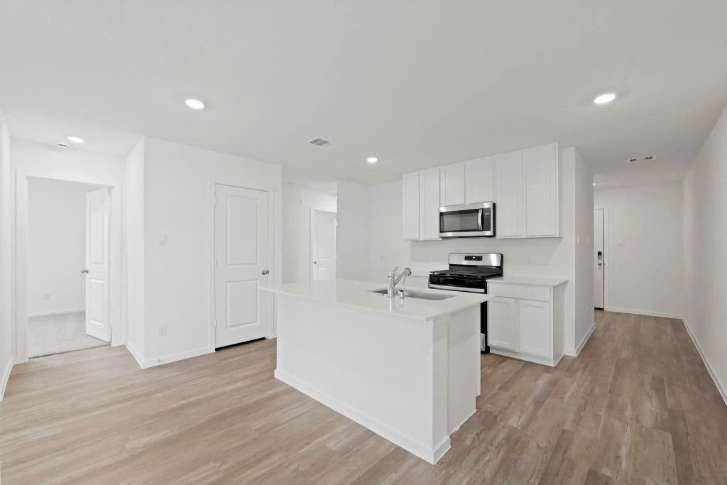 40962 Seasoned Oak Lane, Magnolia