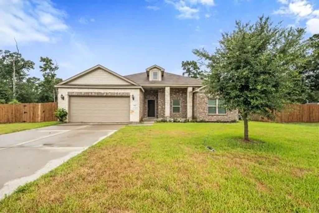 9850 Hunter Springs, Conroe