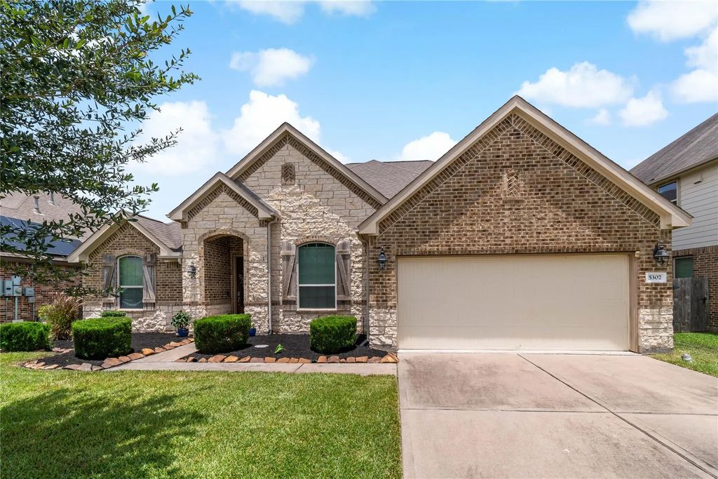 5307 Savannah Bend Drive, Rosharon
