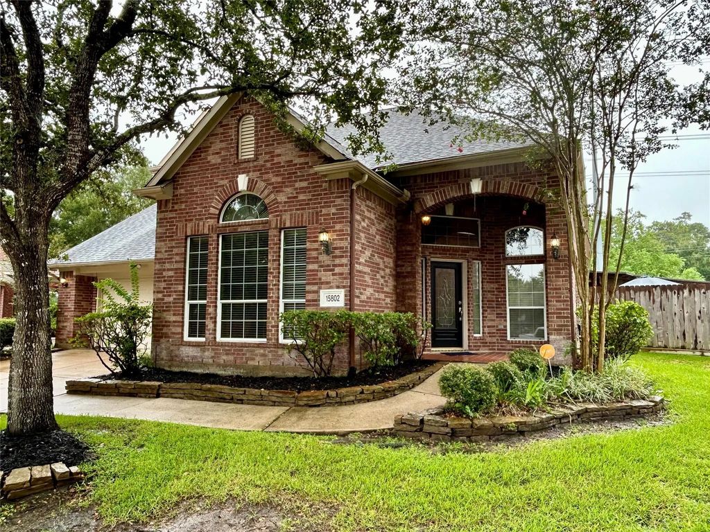 15802 Deerpath Court, Tomball