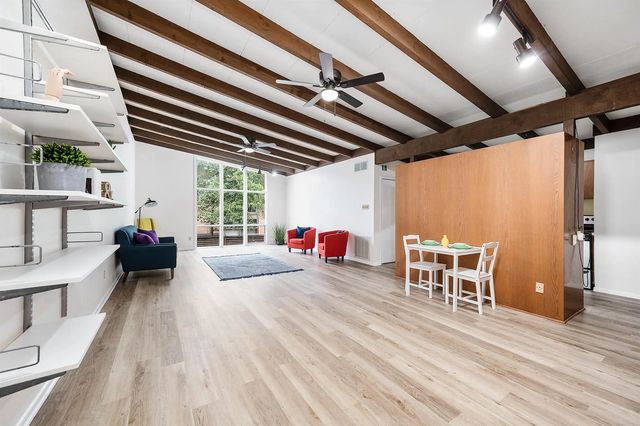 5220 Memorial Drive 5220, Houston