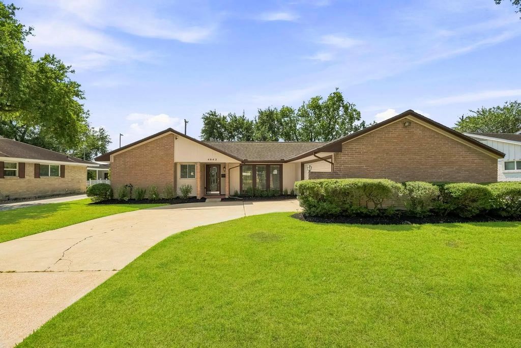 4943 Cheena Drive, Houston