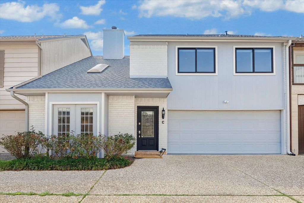 2422 Nantucket Drive C, Houston