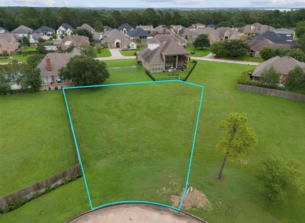 315 Bentwood Court, Montgomery