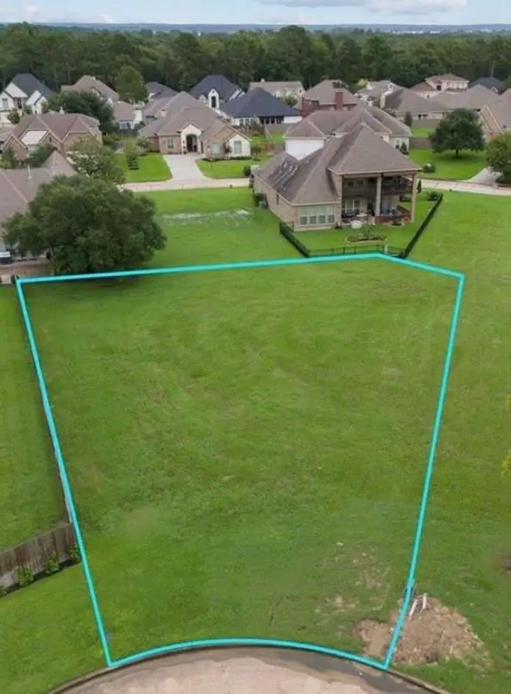 315 Bentwood Court, Montgomery