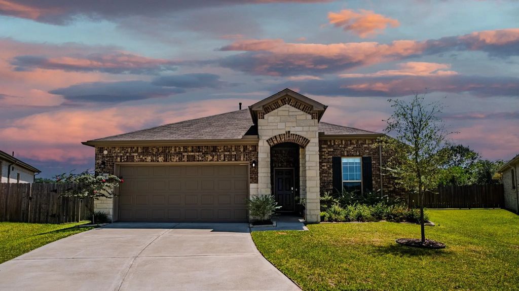 3111 Clydesdale Drive, Alvin