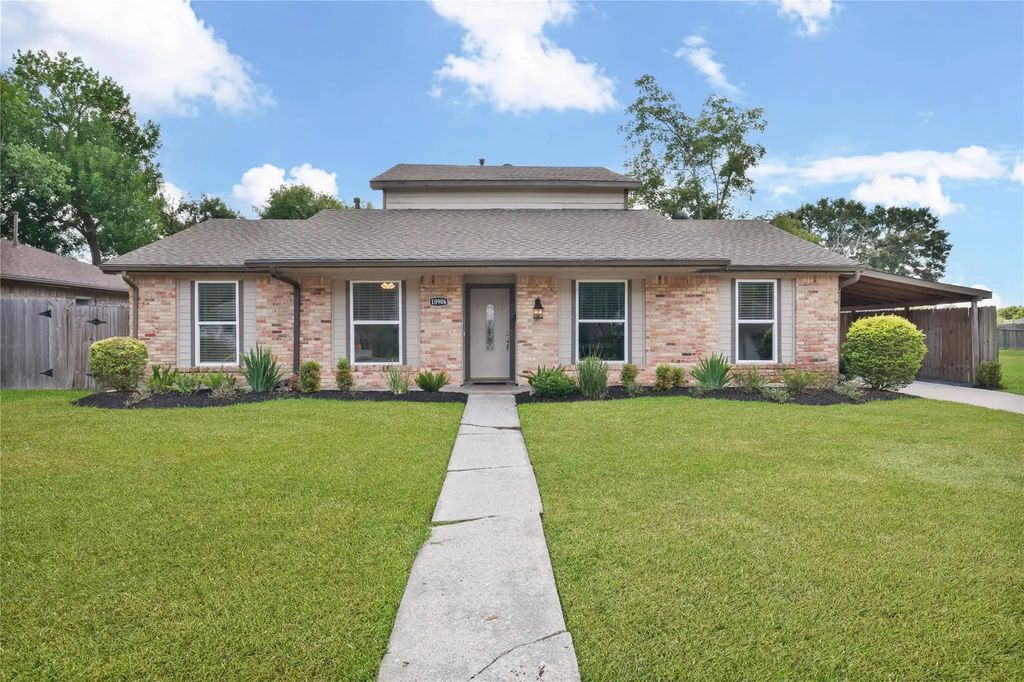 10906 Sagecrest Lane, Houston