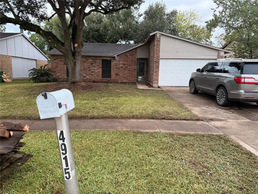 4915 Porter Ridge Drive, Houston