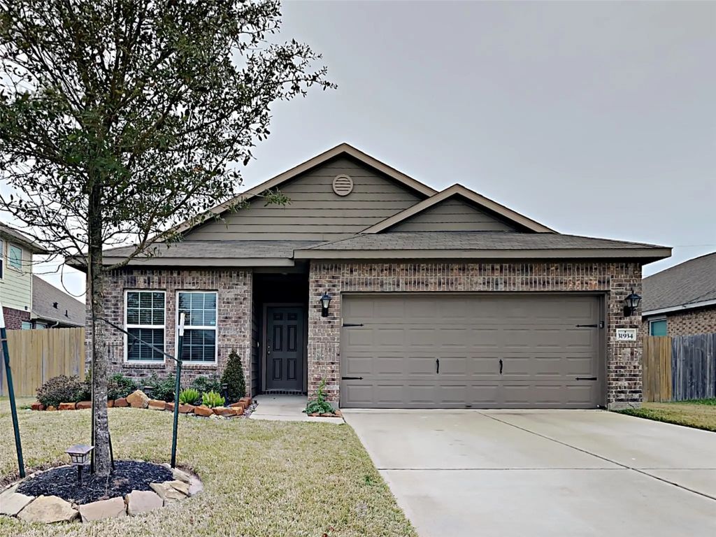 31934 Mckinley Run Drive, Hockley