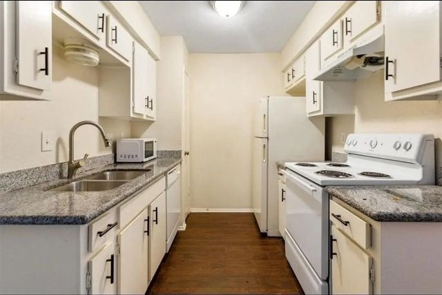 6200 W Tidwell Road 1614, Houston
