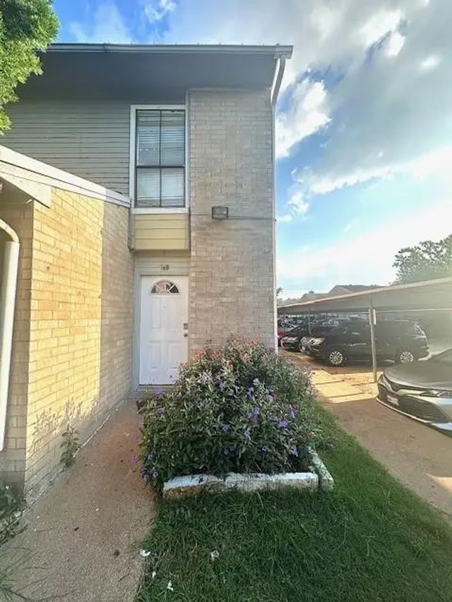 11000 Kinghurst Drive 168, Houston