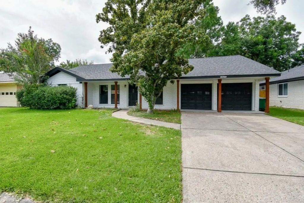 5019 Stillbrooke Drive, Houston