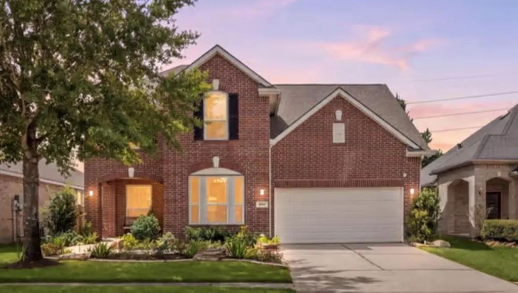 4526 Countrypines Drive, Spring