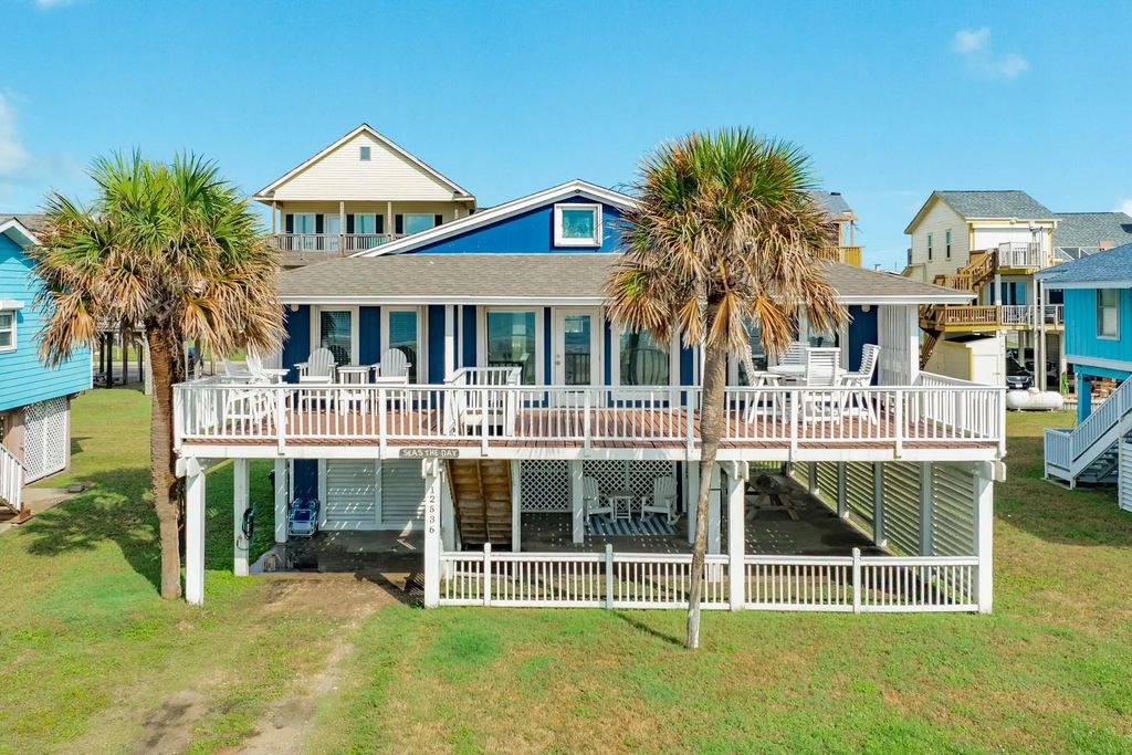 12536 W Buena Vista Drive, Galveston