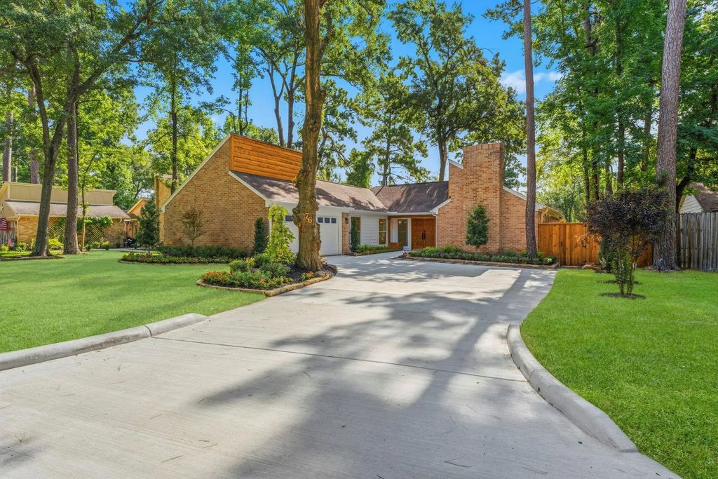 76 Woodhaven Wood Drive, The Woodlands