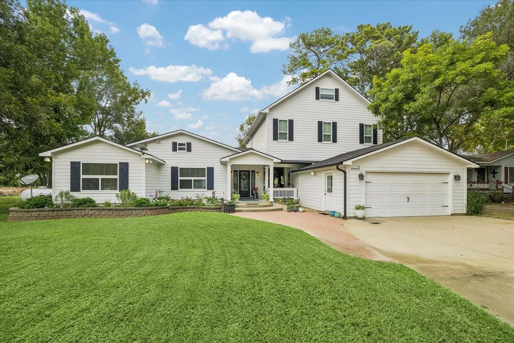 11 Lake View Drive, Huntsville