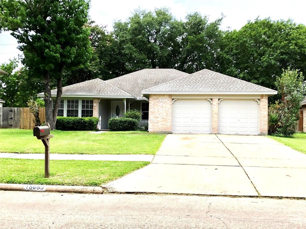 15650 Pebble Lake Drive, Houston
