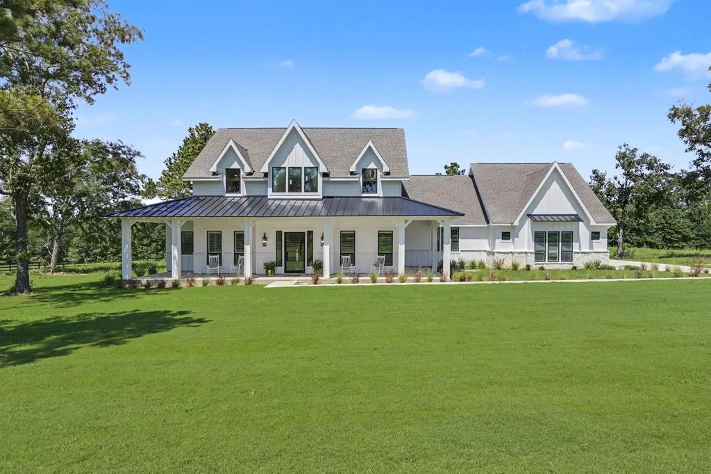 15408 Highlander Court, Montgomery