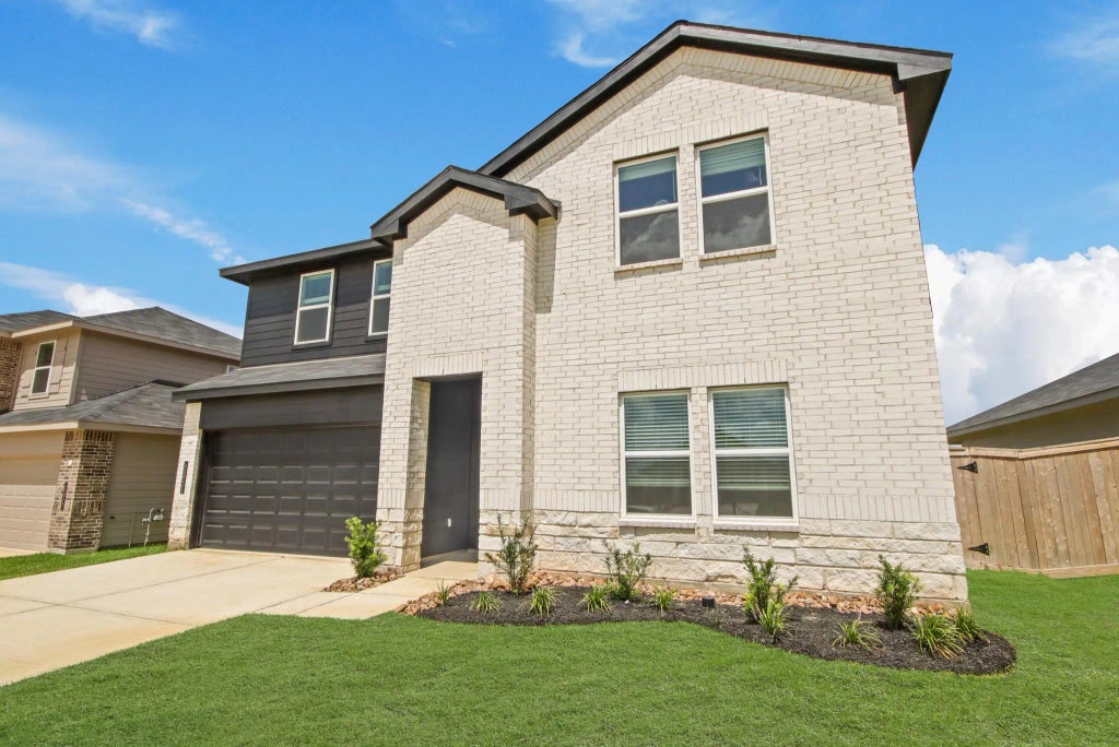 40931 Seasoned Oak Lane, Magnolia