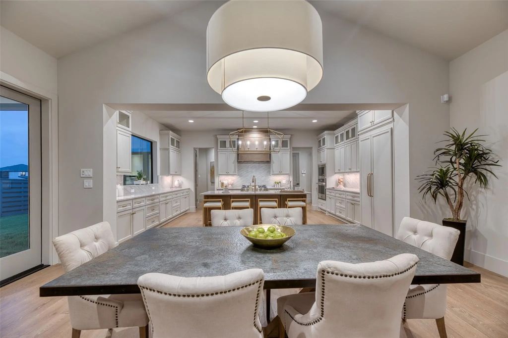 10710 Foundation Way, Richmond