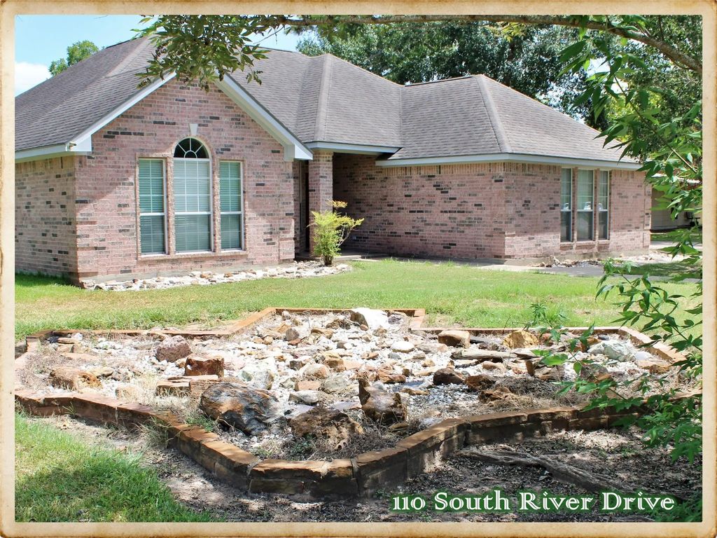 110 S River Drive, Columbus