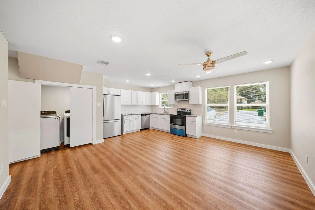 8705 Bertwood Street A, Houston