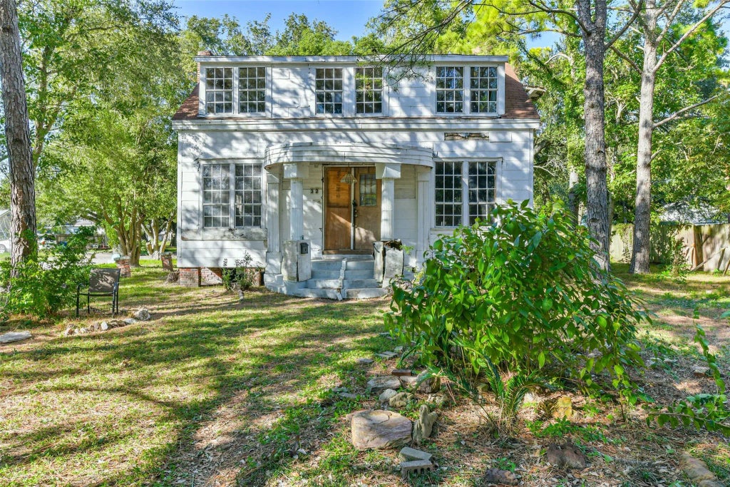 32 11th Avenue N, Texas City