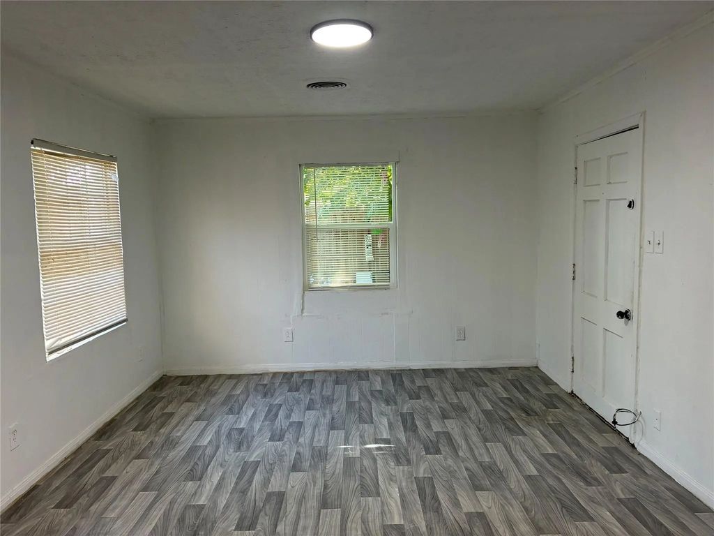 1302 Thomas Avenue, Pasadena