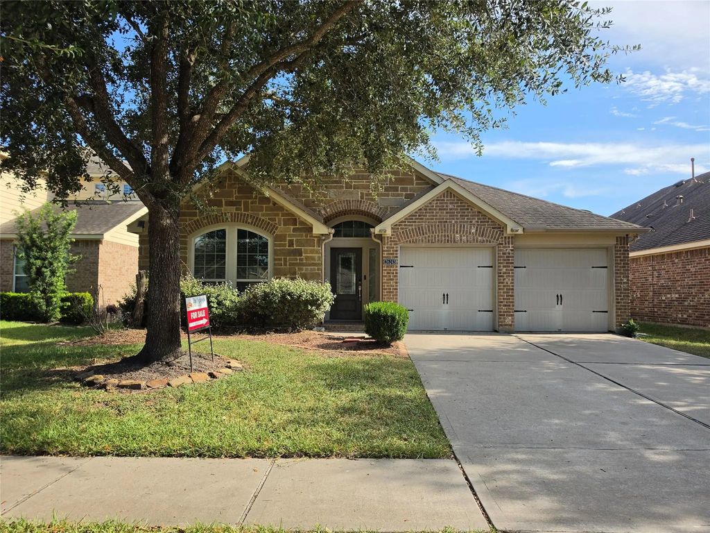 26243 Crystal Cove Lane, Richmond
