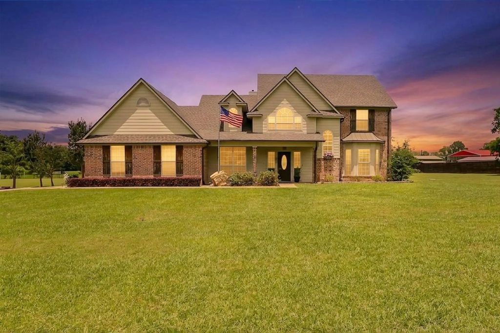 180 Vz County Road 4137, Canton