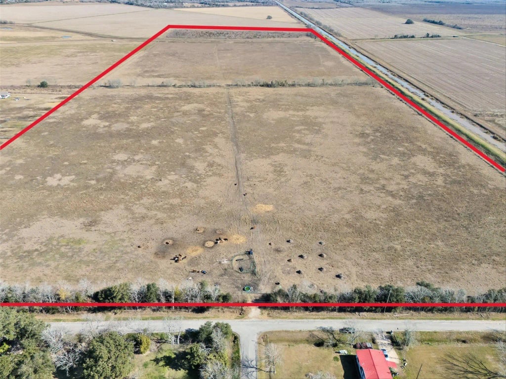 County Road 167, Alvin