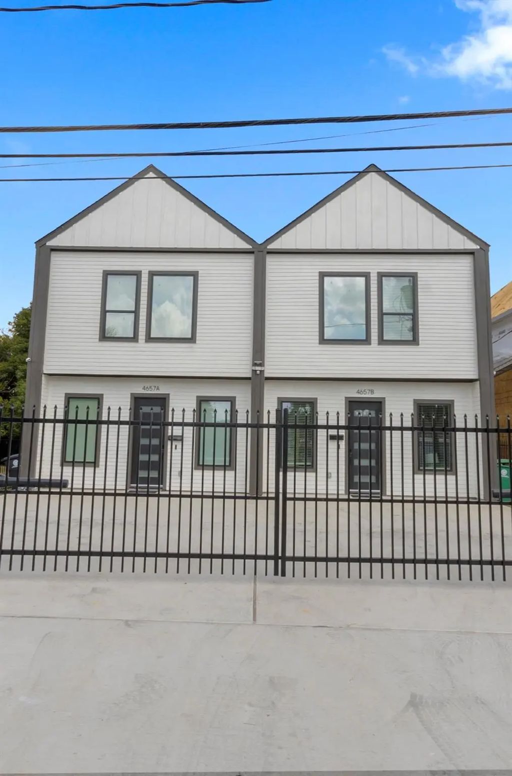 4657 Phlox Street B, Houston