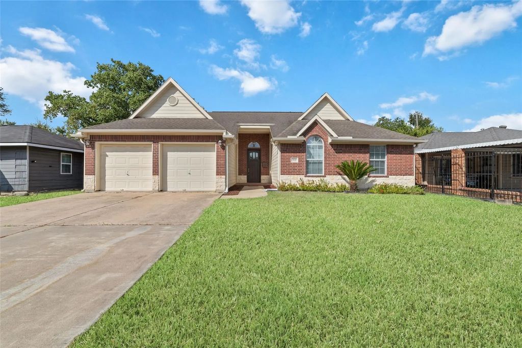 3727 Idaho Street, Houston