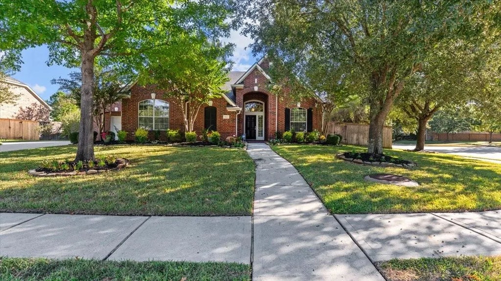 9822 Blue Cruls Way, Spring