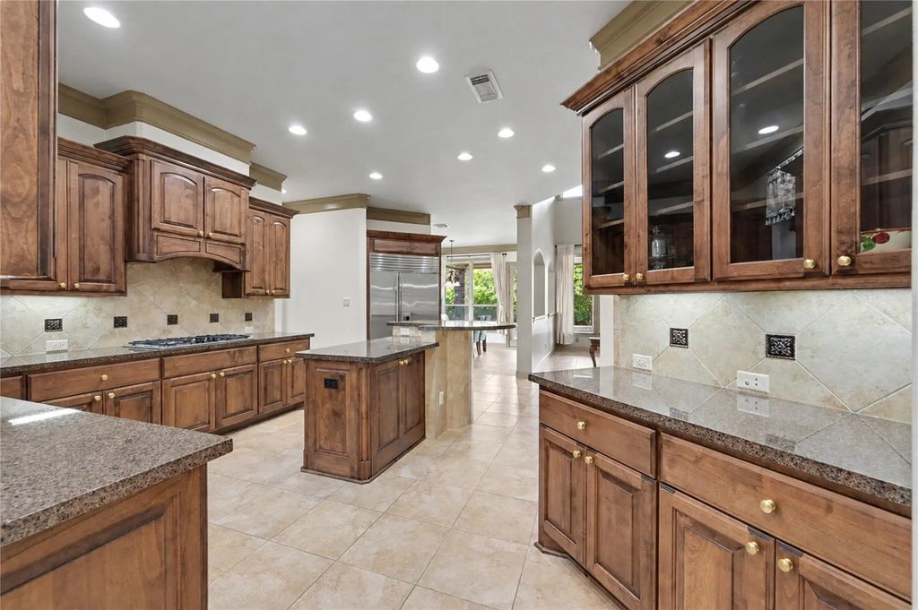 90 Player Oaks Place, The Woodlands
