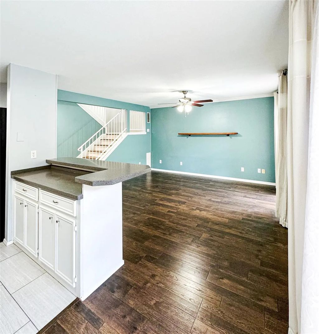 3502 Burlington Street 12, Houston