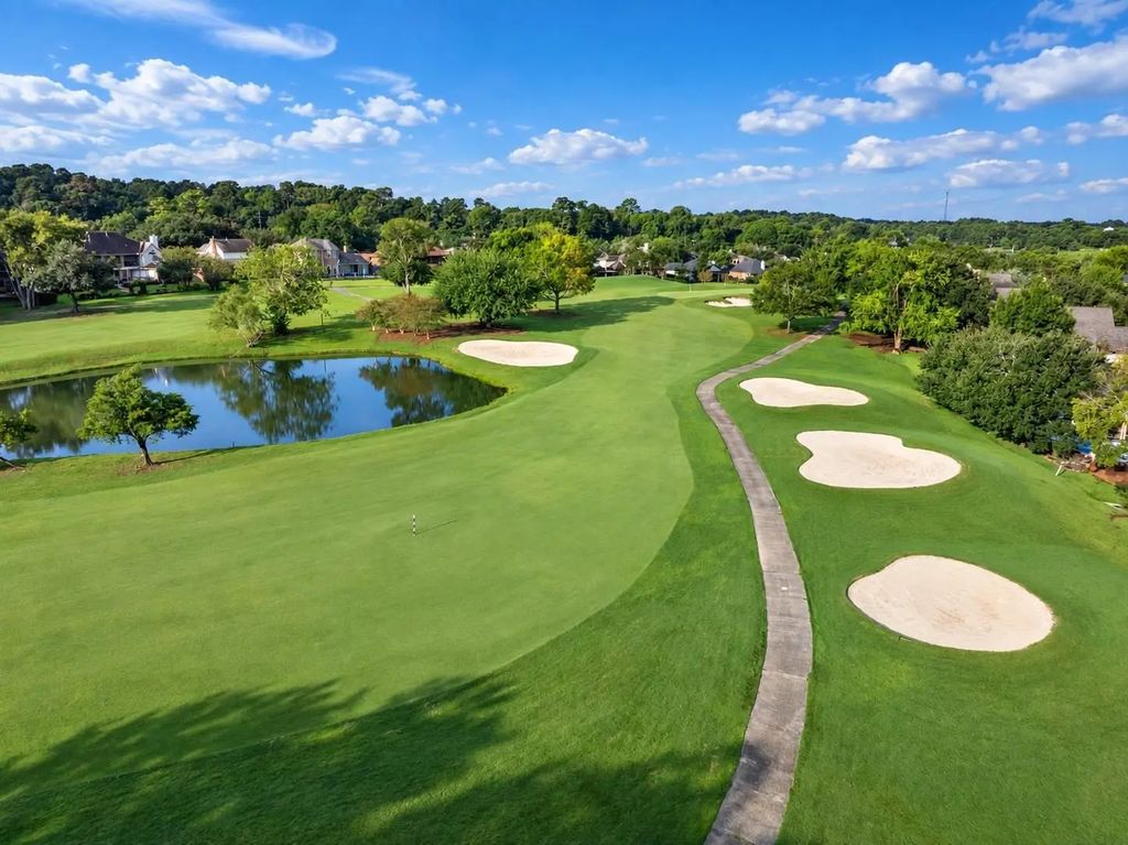 254 Springs Edge Drive, Conroe