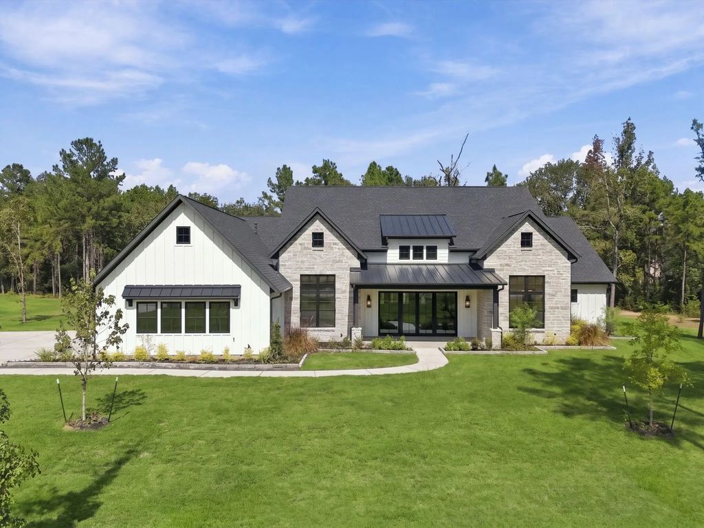 25080 Seguin Trail, Montgomery