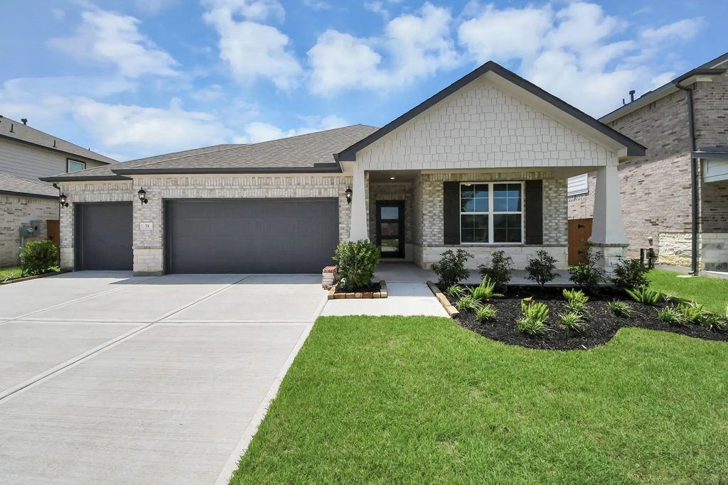 71 Leon Way, Dayton