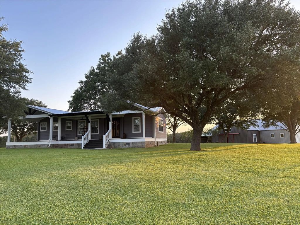 4203 Old Mill Creek Road, Brenham