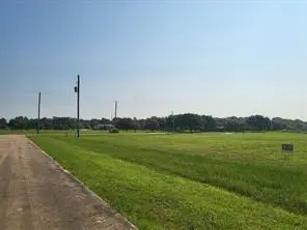 71 Conestoga Trl, Angleton