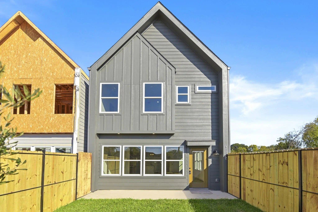 6004 Bacher Street A And B, Houston